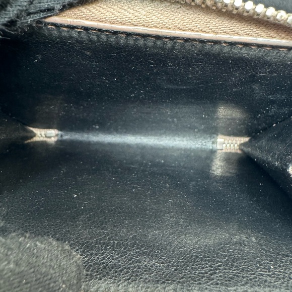 💯Authentic Yves Saint Laurent Compact wallet - Picture 5 of 5